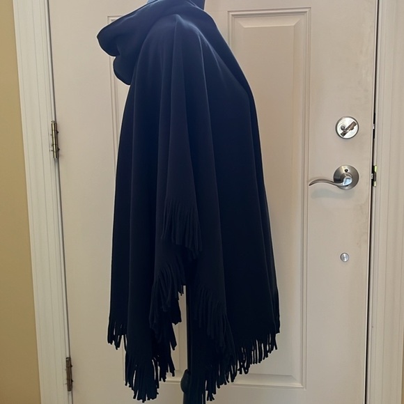 Women’s Navy Blue Fringed Hooded Cape/Poncho - Picture 3 of 5